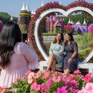 Dubai Miracle Garden in Dubai with @jakeyamashita