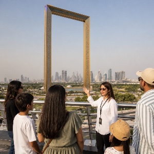The Frame Visit in Dubai with @jakeyamashita