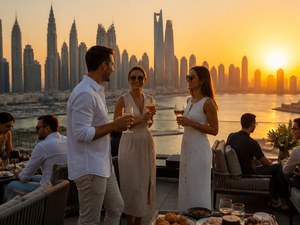 Rooftop Sunset Social in Dubai with @mnsr_anissa